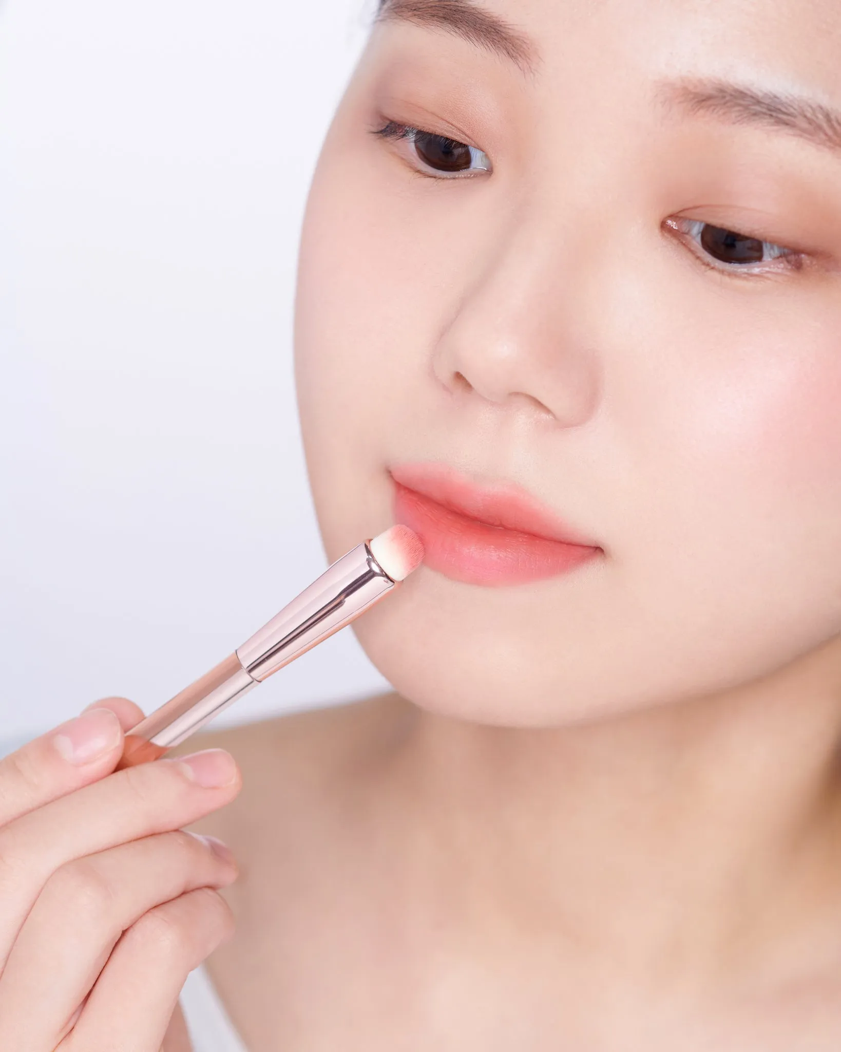 BANILA CO B. by BANILA Fingertip Brush