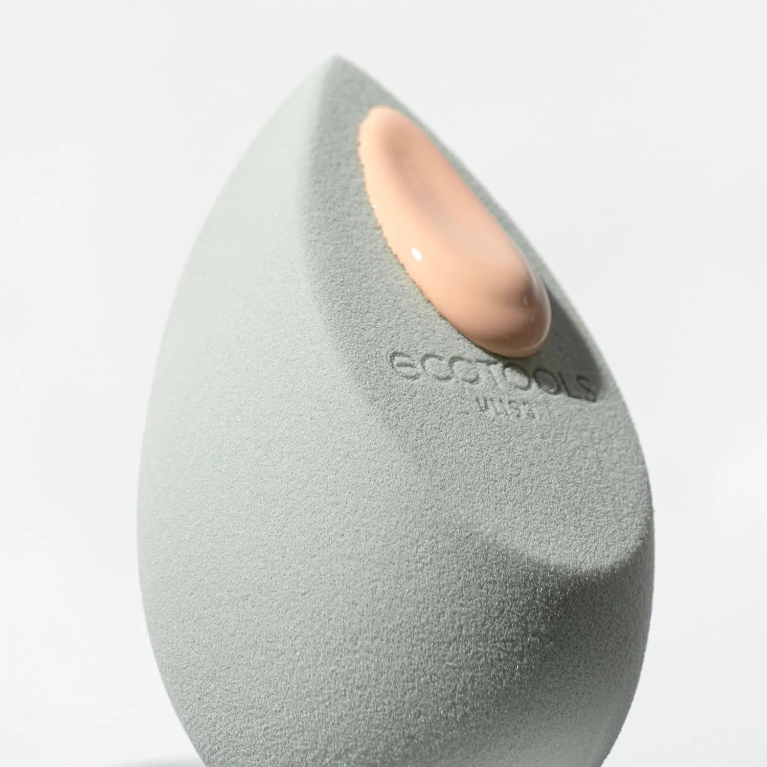 EcoTools Blurring Blender Makeup Sponge - Buildable Coverage, Cruelty-Free, Latex-Free - 1 Count