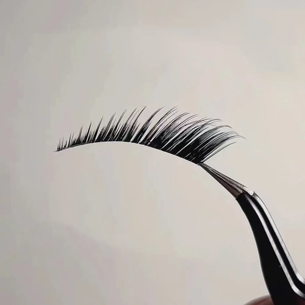 Foxy Angled Flying Volume Eyelashes