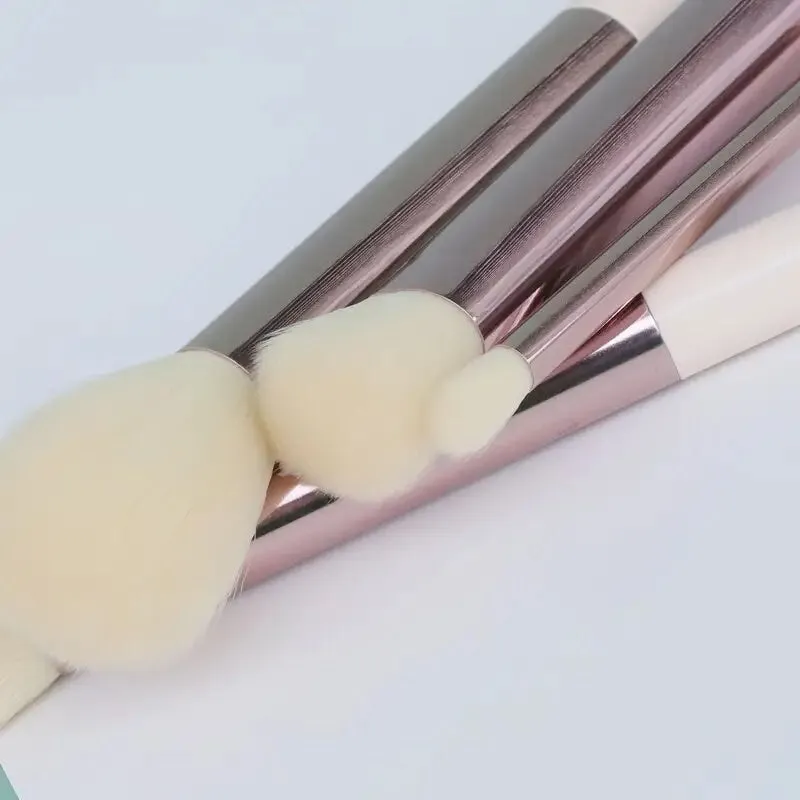 Makeup Brushes 4Pcs Synthetic Foundation Powder Concealers Eye Shadows Blush Makeup Brushes Rose Golden Cosmetic Brushes