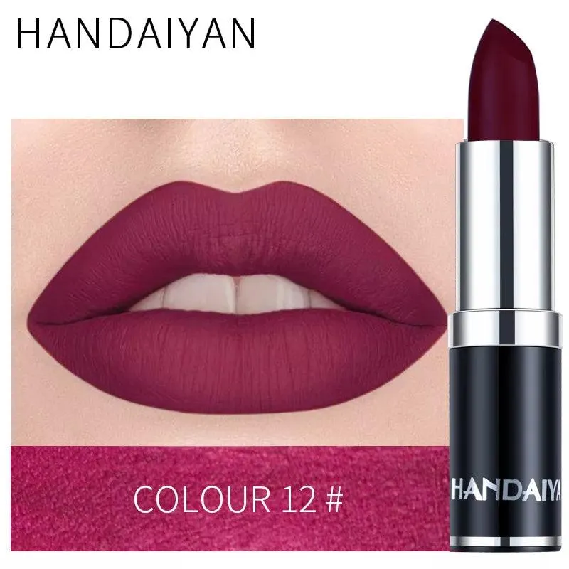Velvet Matte Lip Gloss: Luxurious Long-Lasting Nude Shade